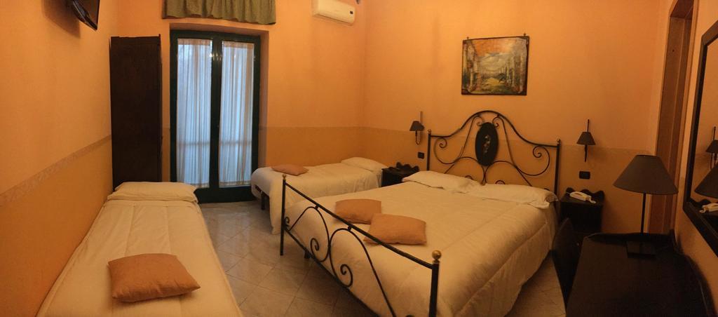 Hotel Degli Amici Pompei Exteriér fotografie